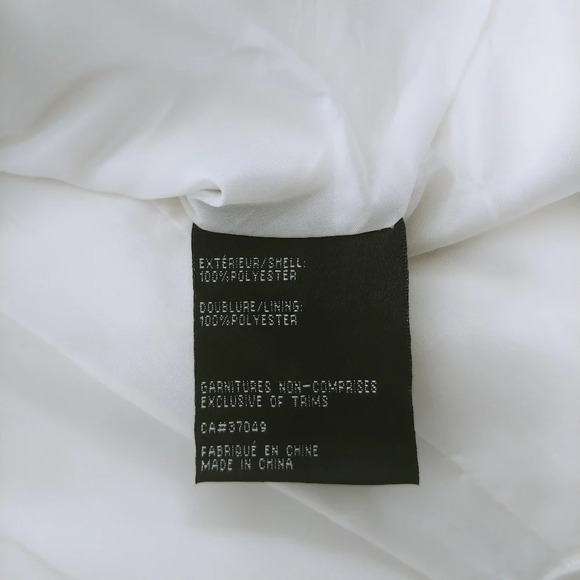 Le Grenier Warm White Lightweight Coat  S - Picture 9 of 9